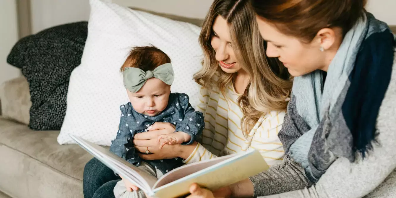 Empowering Early Literacy: A Guide for Nurturing Your Baby’s Language Skills