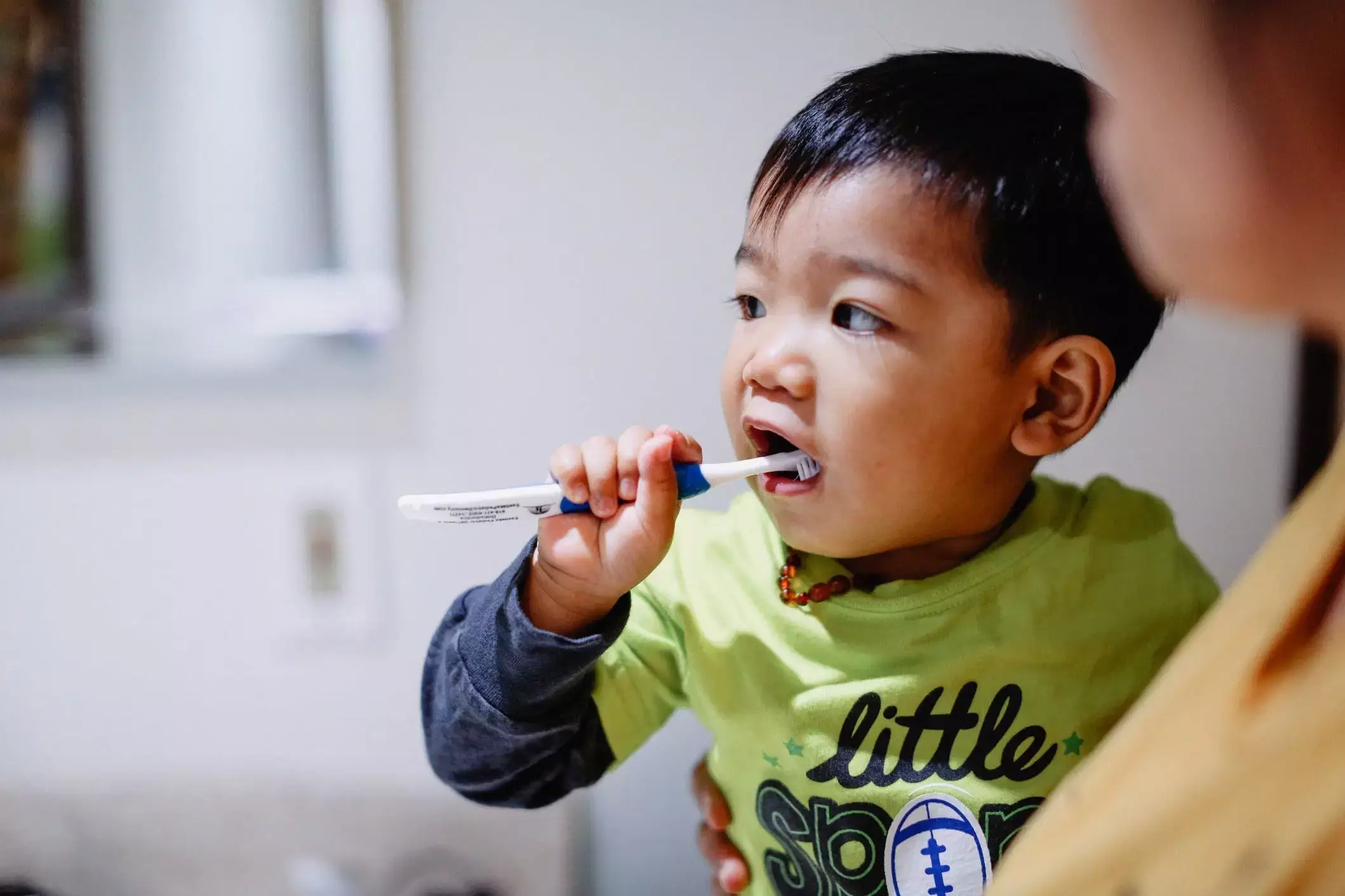 Making Dental Visits a Positive Experience for Toddlers: A Parent’s Guide