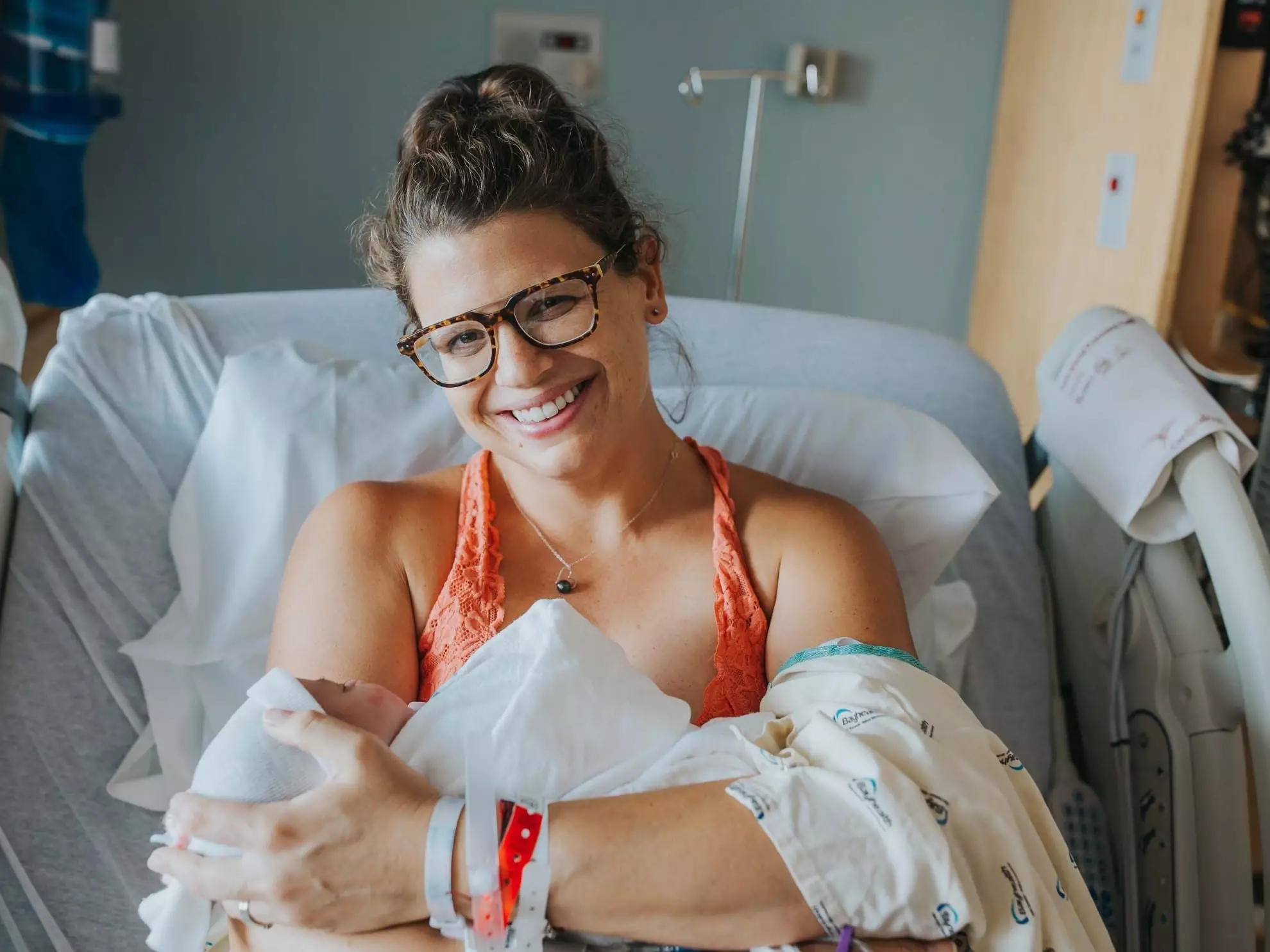 Navigating the Fourth Trimester: A Guide to Self-Care for New Mothers