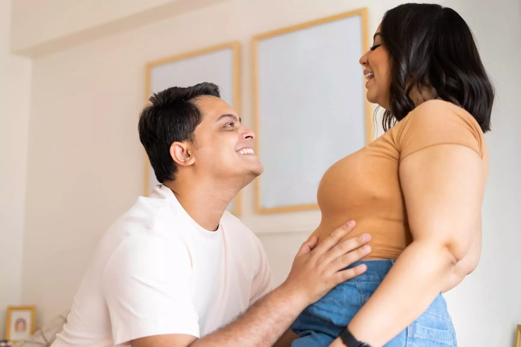 Creative Ways to Share the News: Telling Your Partner About Your Pregnancy