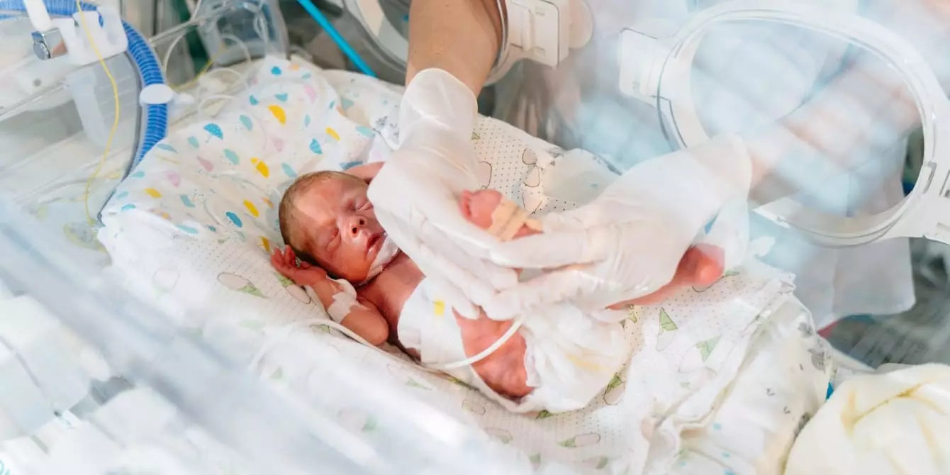 Navigating the NICU Journey: A New Perspective on Early Parenthood