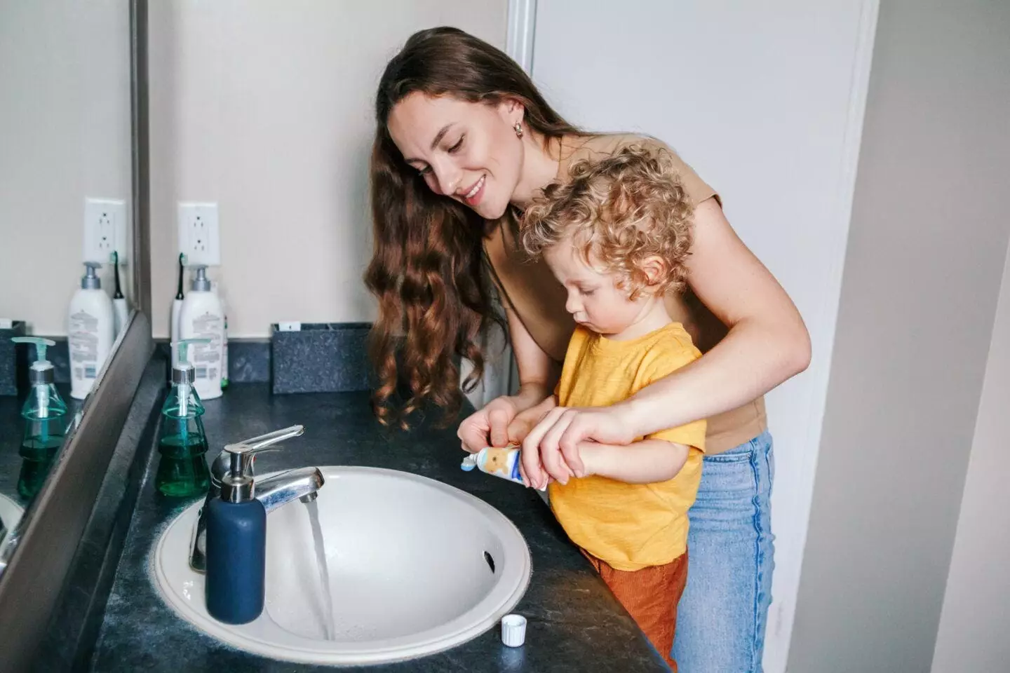 The Battle of Toothbrushing: Cultivating Persistence Through Parental Interaction