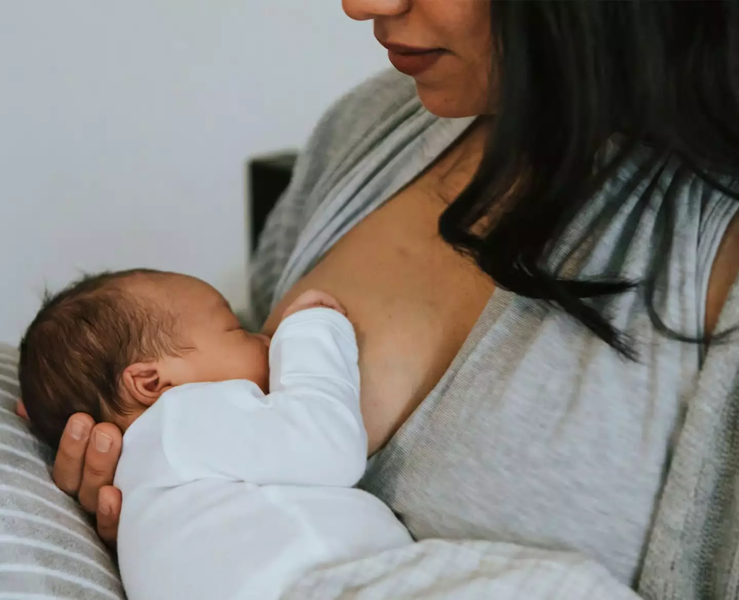 Empowered Beginnings: Your Guide to Mastering Breastfeeding