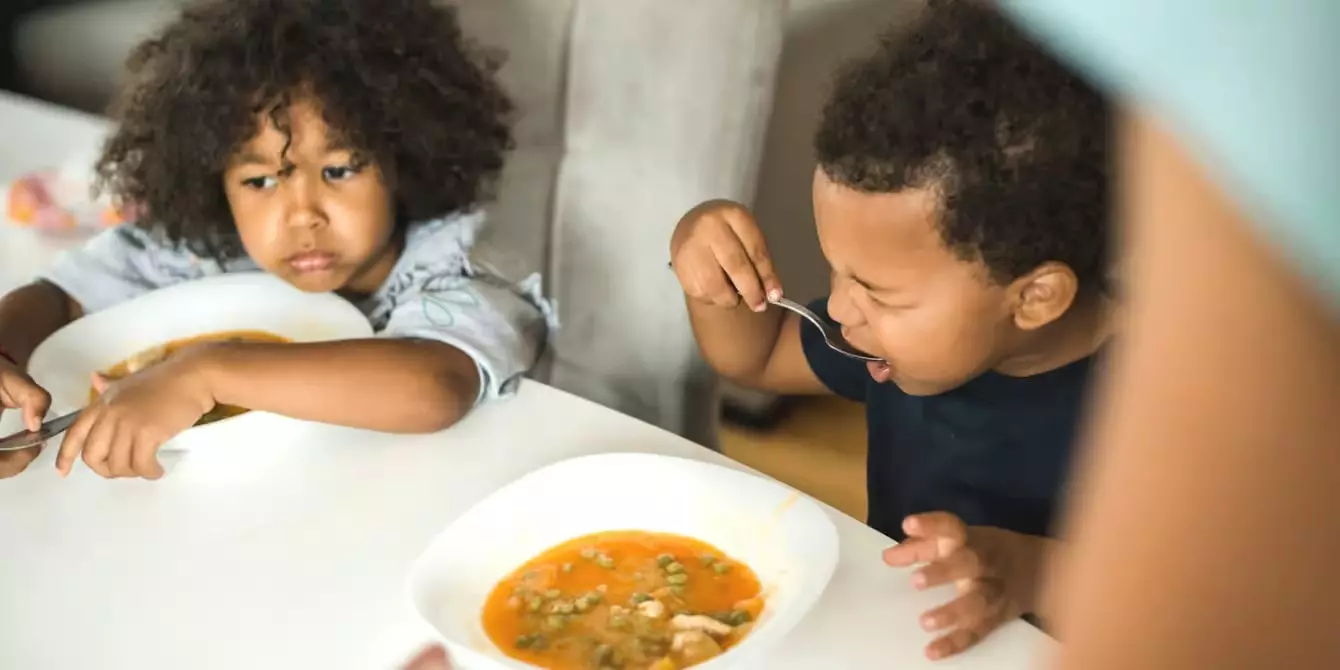 Mastering the Picky Eater Challenge: Empowering Families with Nutrition